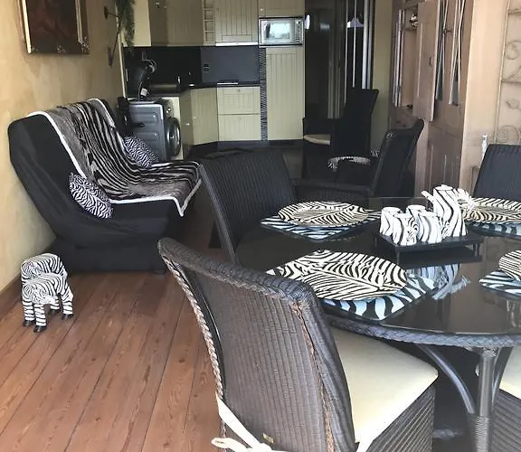 Luxe Village Naturiste Zebra