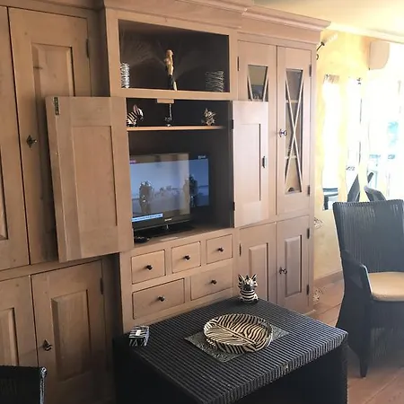 Апартаменты Luxe Village Naturiste Zebra Агд