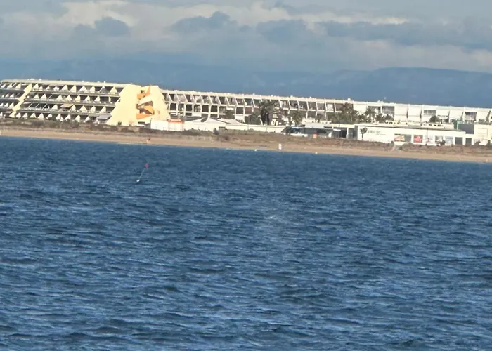 Luxe Village Naturiste Zebra * Agde