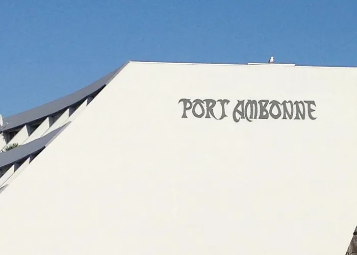 Luxe Village Naturiste Zebra * Agde